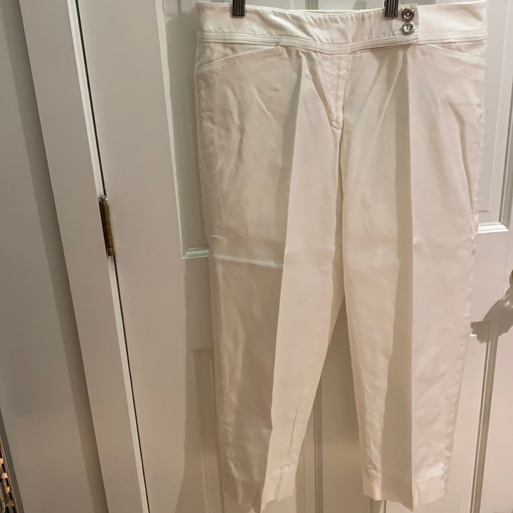 White House Black Market cropped pants